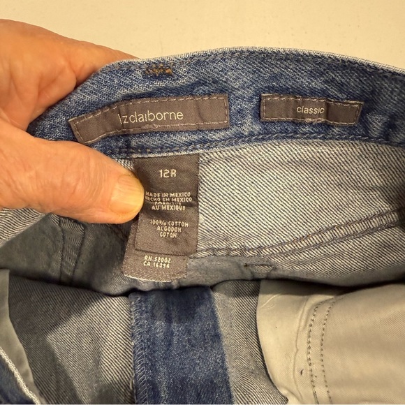 Liz Claiborne Classic Jeans Medium Wash Denim Mom High Waist Women’s Size 12R - Picture 10 of 13